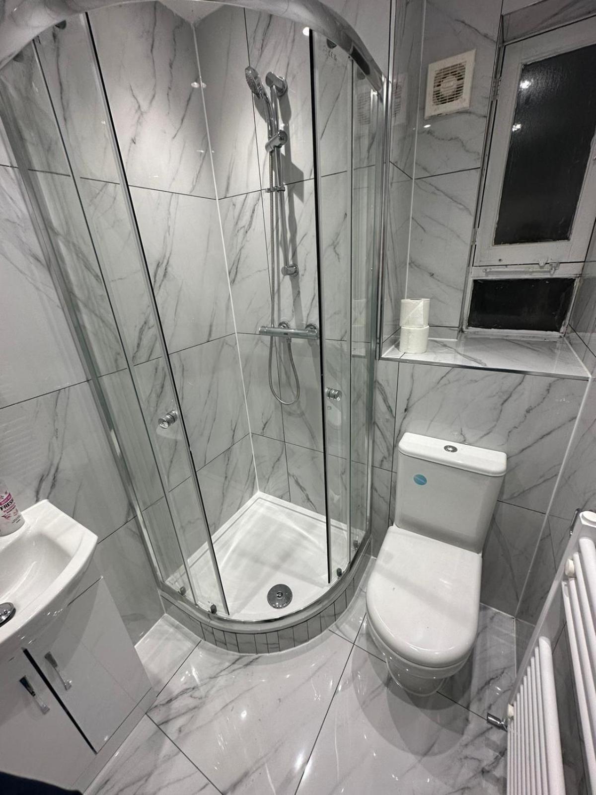 3 Bedroom King Cross Station City Centre Londyn Zewnętrze zdjęcie