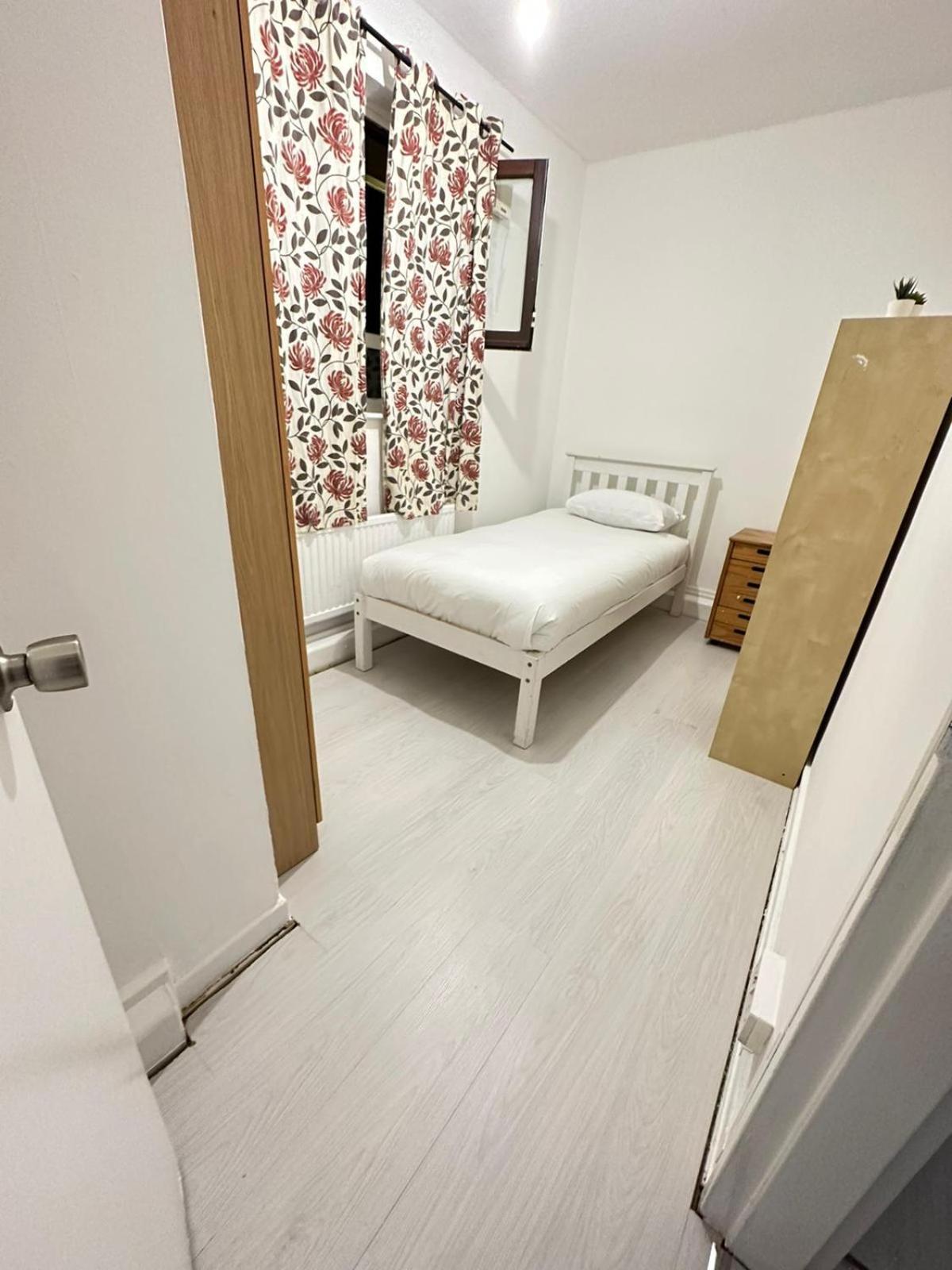 3 Bedroom King Cross Station City Centre Londyn Zewnętrze zdjęcie